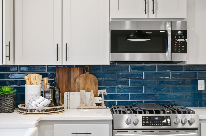 HearthMillican03-Model_1857-C_Kitchen_Lafayette_INT-051-1