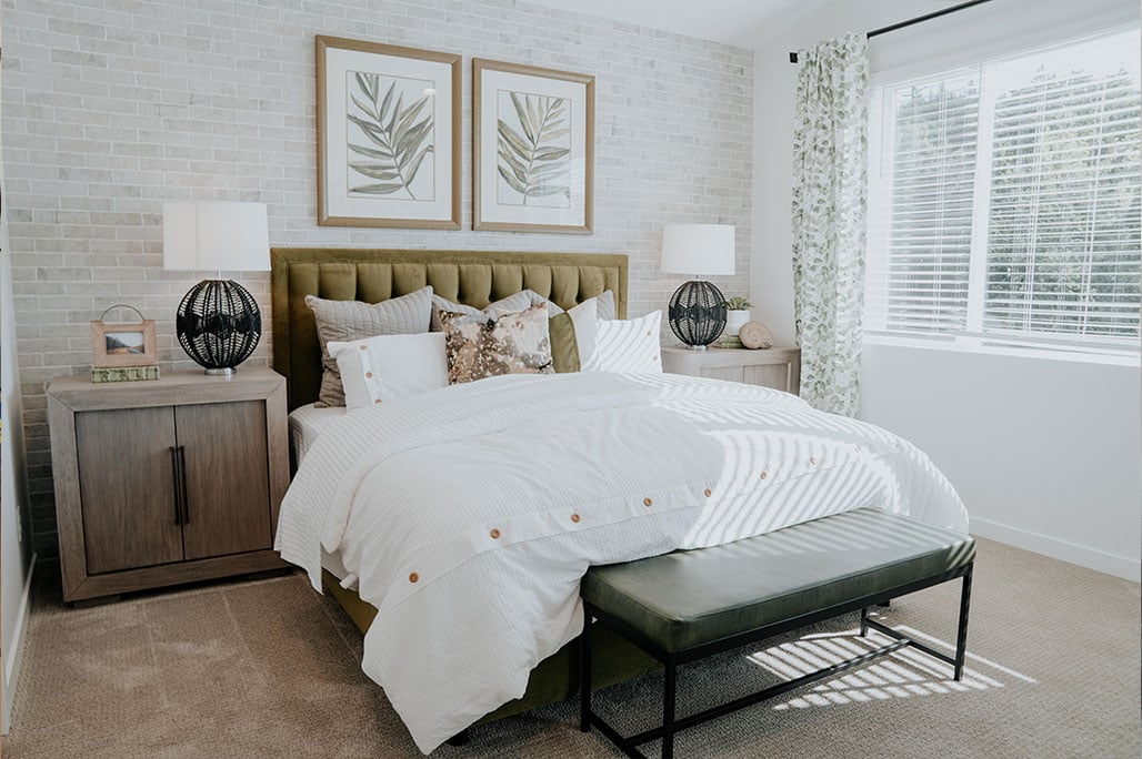 Stunning-bedroom-in-new-home